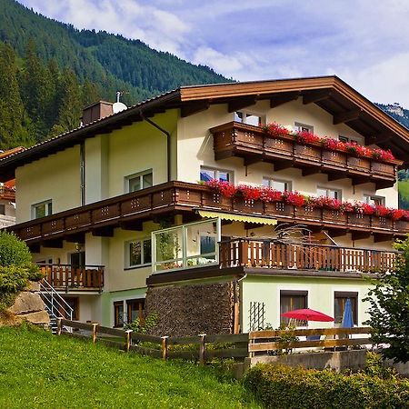 Ferienwohnungen Appartements Patscheider Finkenberg Esterno foto