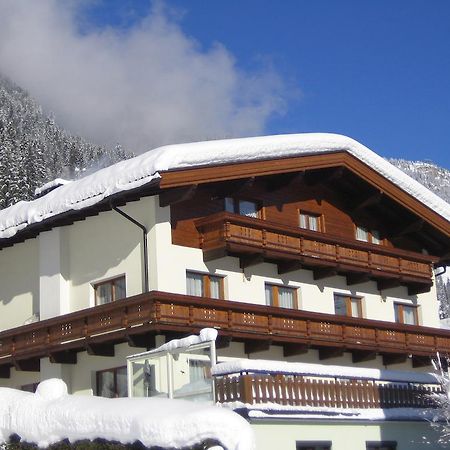 Ferienwohnungen Appartements Patscheider Finkenberg Esterno foto